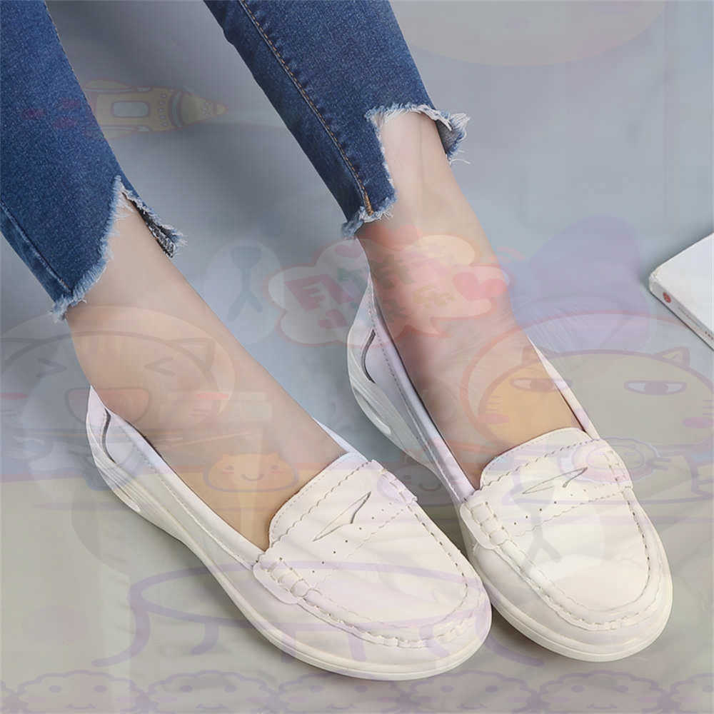 Tech Trend Accessories - Morbide scarpe slip-on da donna di
