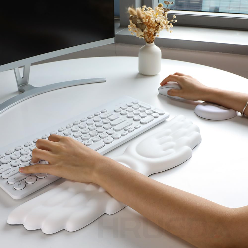 Tastiera meccanica Mouse Poggi - Keyboard Wrist Pad Leather recensione e prezzo