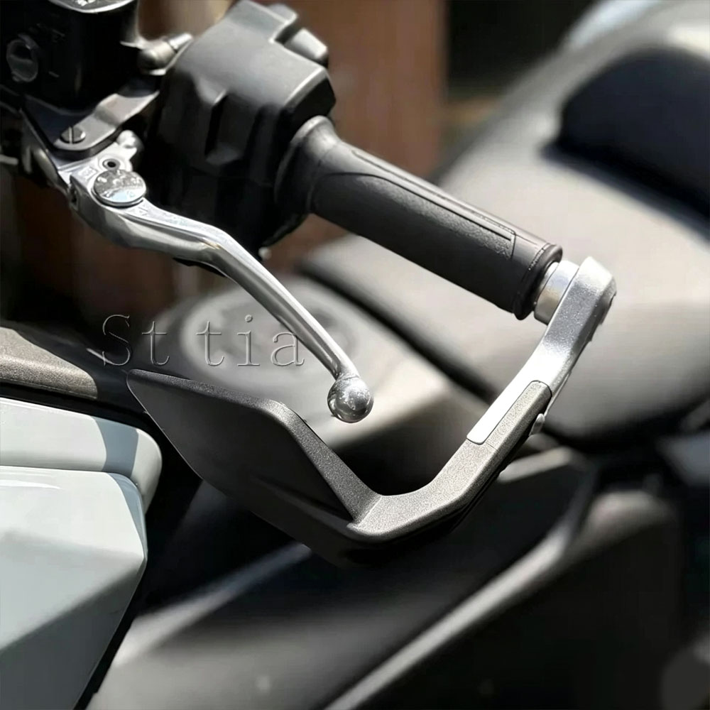 Per YAMAHA T-Max 560 T-MAX560  - I Tech Accessories recensione e prezzo